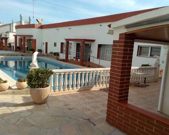 Hostal Lleida - Segur de Calafell