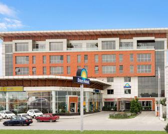 Days Hotel by Wyndham Baku - Баку - Здание
