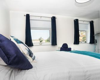 Springland Close - Ipswich - Bedroom