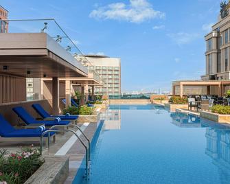 Marriott Executive Apartments Bengaluru UB City - Bangalore - Basen