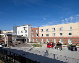 Fairfield Inn and Suites by Marriott Detroit Chesterfield - Chesterfield Township - Edificio