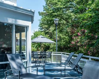 Fairfield Inn & Suites Savannah I-95 South - Savannah - Patio