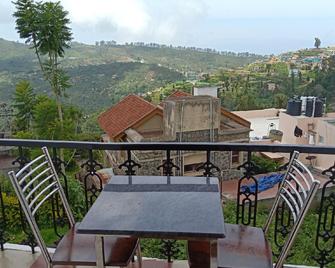 Spring Valley Residency - Kodaikanal - Balcón