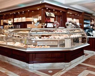 B&B Il Corso - Sienne - Buffet