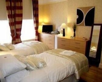 Beech Mount Grove Suites - Liverpool - Bedroom