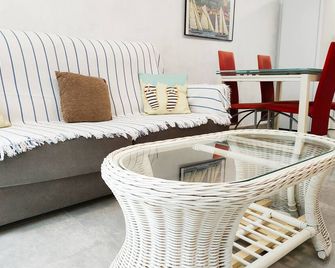 Global Properties, Apartamento 2 dormitorios en Canet d'en Berenguer - Canet d'En Berenguer - Sala