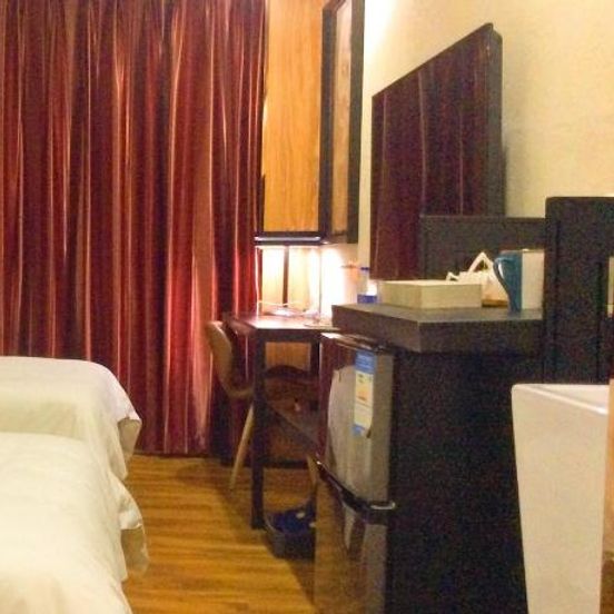 Guangzhou Bird Island Hotel image 1