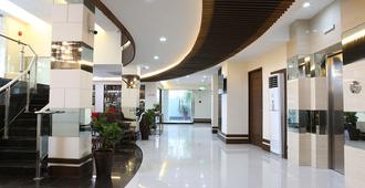Achievers Airport Hotel - Manila - Lobby