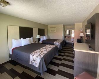 Regency 7 Motel - Fayetteville - Schlafzimmer