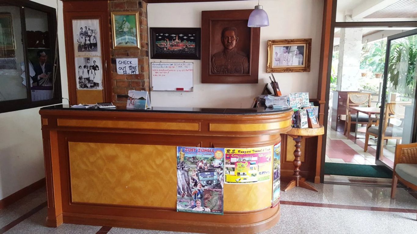 Coconut House Chaweng - Hostel