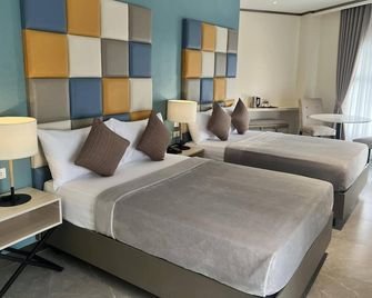 Yes Hotel Imus Cavite - Cavite City - Quarto
