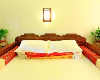 Pingyao Dexinglou Guesthouse - Jinzhong - Bedroom