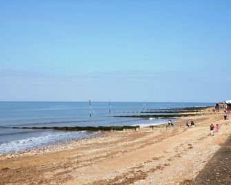 Driftwood Cabin near Heacham Beach, Coastal Chalet, Free Parking - Heacham - Plage