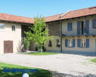 Ca Tupin - Treiso - Building