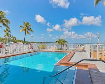 Anchorage Resort & Yacht Club - Key Largo - Pool