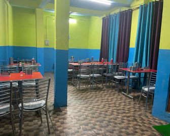 Goroomgo Hotel Nain Karan Uttarkashi - Uttarkāshi - Restaurante