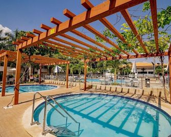 diRoma Resort - Via Caldas - Caldas Novas - Piscina