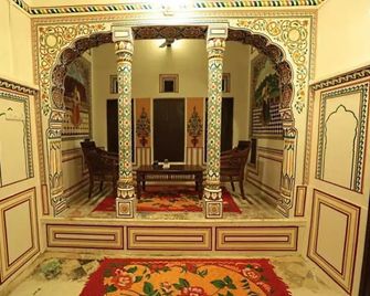 Radhika Haveli Hotel - Mandāwa
