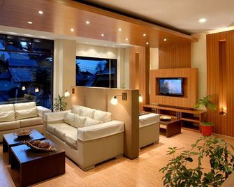 Hotel Carlos V Patagonia - San Carlos DeBariloche - Lounge