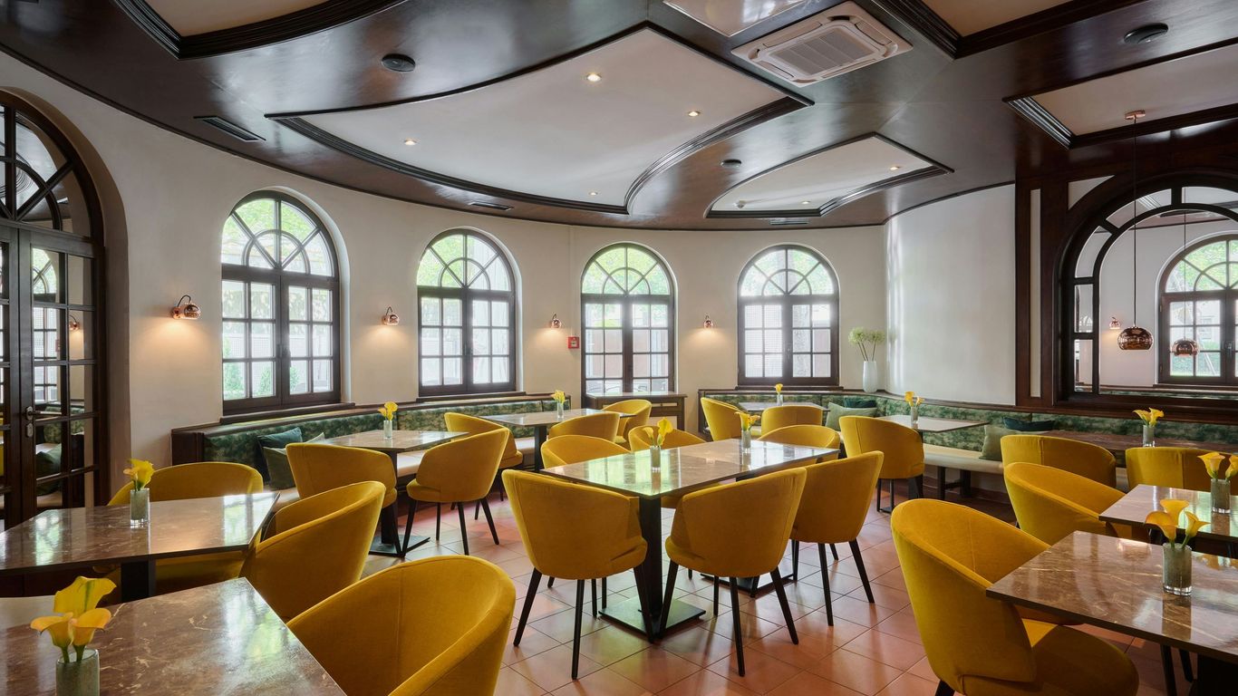 Leonardo Hotel & Residenz München