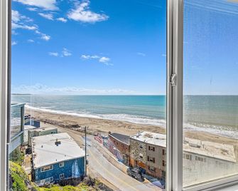 Two Bedroom Condo With Great Ocean Views! - Aptos - Balkon