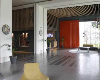 Koza Park Apartment, beachfront, 3+1, 130m2 - Istanbul - Lobby