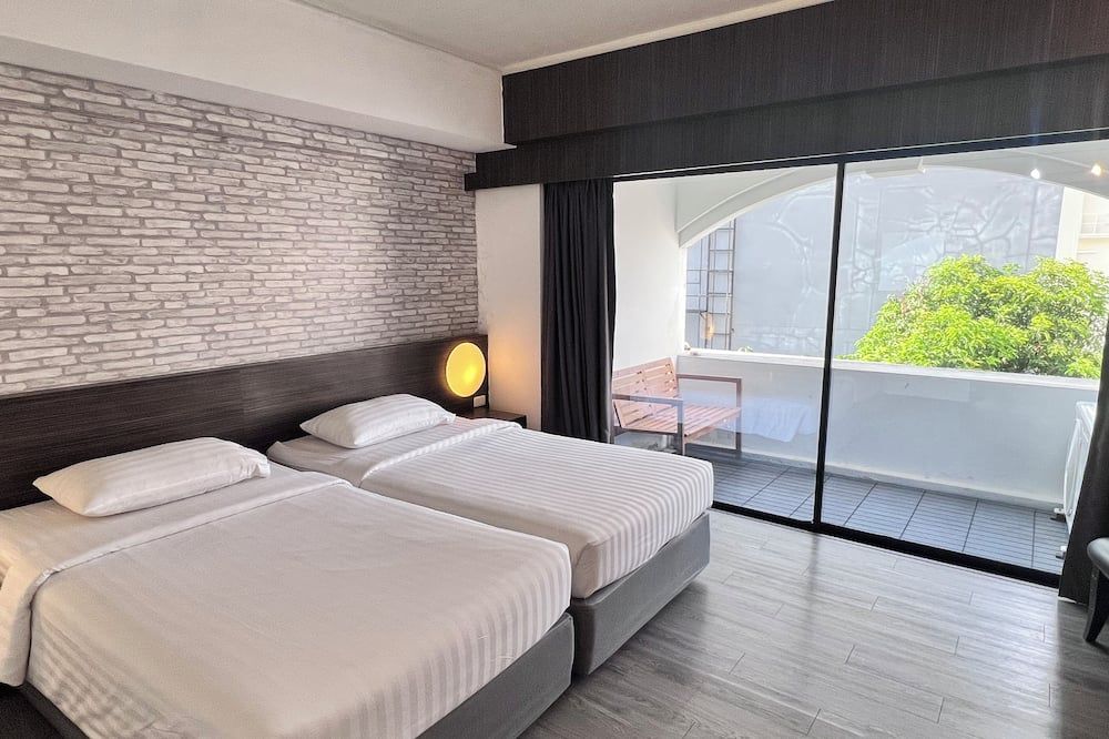 وايت بالاس بانكوك