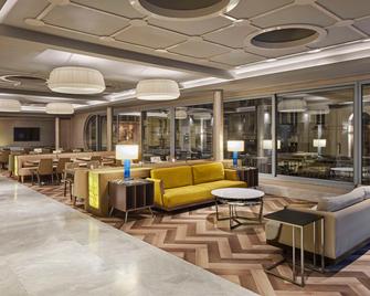 Titanic Comfort Mitte - Berlin - Lounge