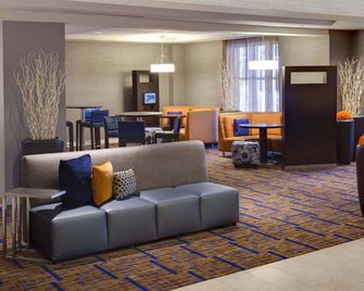 Courtyard by Marriott Charlottesville - University Medical Center - Charlottesville - Lounge