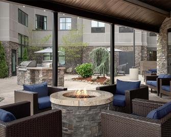 Homewood Suites by Hilton Seattle/Lynnwood, WA - Lynnwood - Uteplats