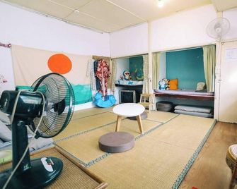 Fengshan No 79 Backpacker - Kaohsiung City - Bedroom