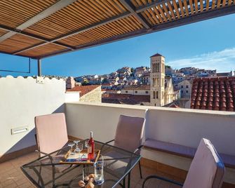 Holiday Home Drmate Milicica Vi - Hvar - Balcón