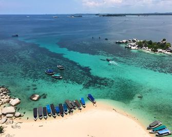 Billiton Hotel - Tanjung Pendan - Plage