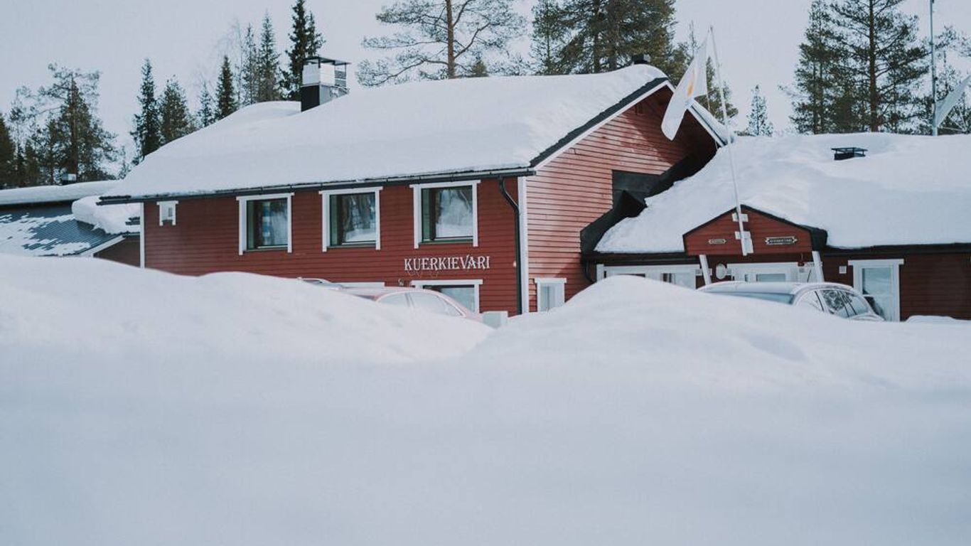 Kuerkievari Kuerhostel