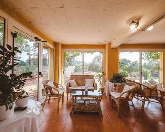 Agriturismo Villa Vittoria - Guardavalle - Living room