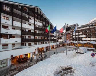 Hotel Planibel TH Resorts - La Thuile - Gebouw