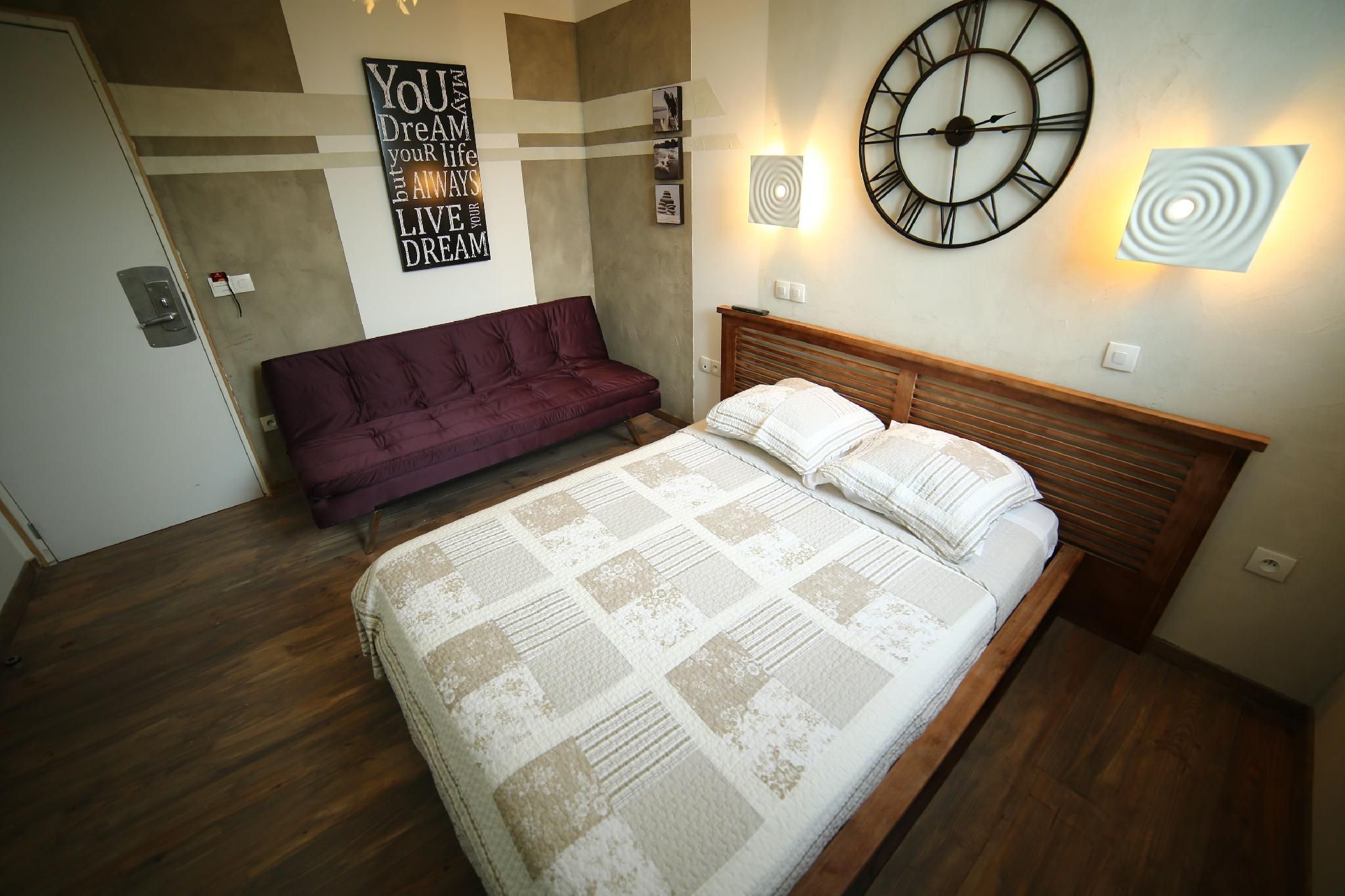 Hôtel de France Tey Resort thumbnail 2
