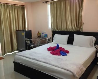 Soi44 Rama2 Room For Rent - Bangkok - Habitación