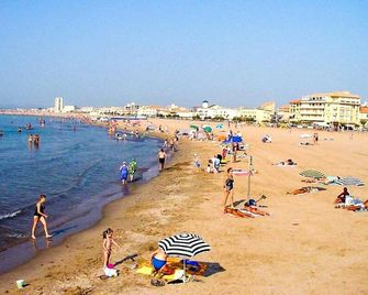 A wonderful family friendly holiday house in the Languedoc - Cazedarnes - Playa