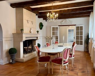 Le Manoir 1977 - Jaunay-Marigny - Jídelna