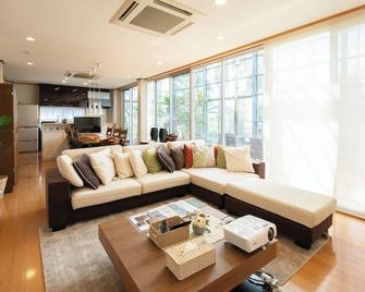 Palm Villa - Vacation Stay 12202 - Takamatsu - Living room