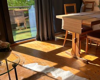 Studio am Forellenteich - Schieder-Schwalenberg - Dining room