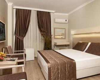 Egemen Hotel - Mersin (Icel) - Bedroom