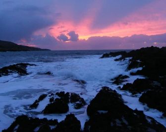 The Maritime Hotel - Bantry - Beach