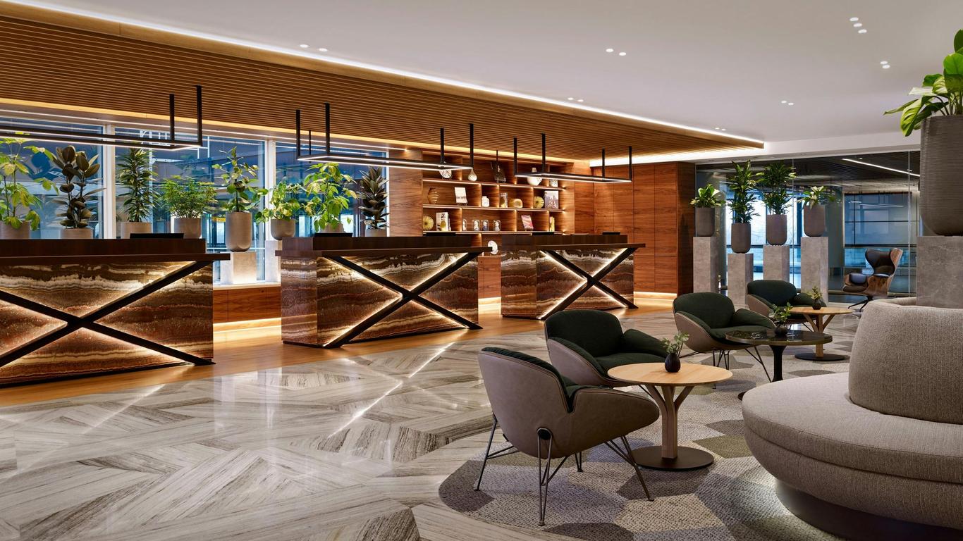 Sheraton Amsterdam Airport Hotel and Conference Center