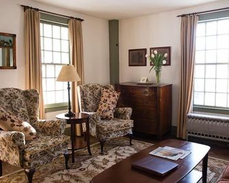 The Old Inn On The Green - New Marlborough - Sala de estar
