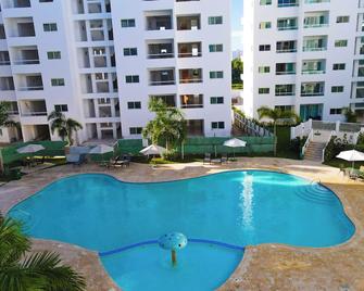 A peaceful and cozy place with an art of the state pool and near to the beach. - Juan Dolio - Pool