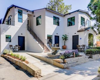 Casa Valerio Unit 6a-boutique Suite in Downtown Santa Barbara - Santa Barbara - Building