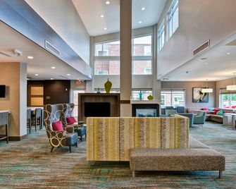 Residence Inn by Marriott Milwaukee North/Glendale - Glendale - Salónek