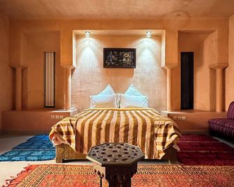 Kasbah Omar - Tnine Ourika